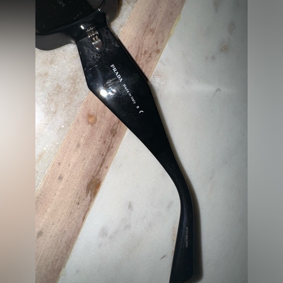 PRADA CAT EYE SUNGLASSES - Picture 8 of 9